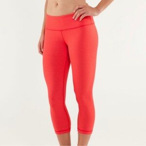 Lululemon wunder under cropped capri striped orange leggings size 6